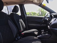 2020 Nissan Kicks S FWD