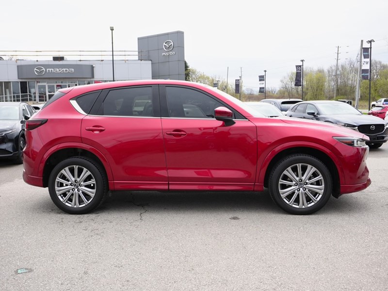 2022 Mazda CX-5 Signature AWD