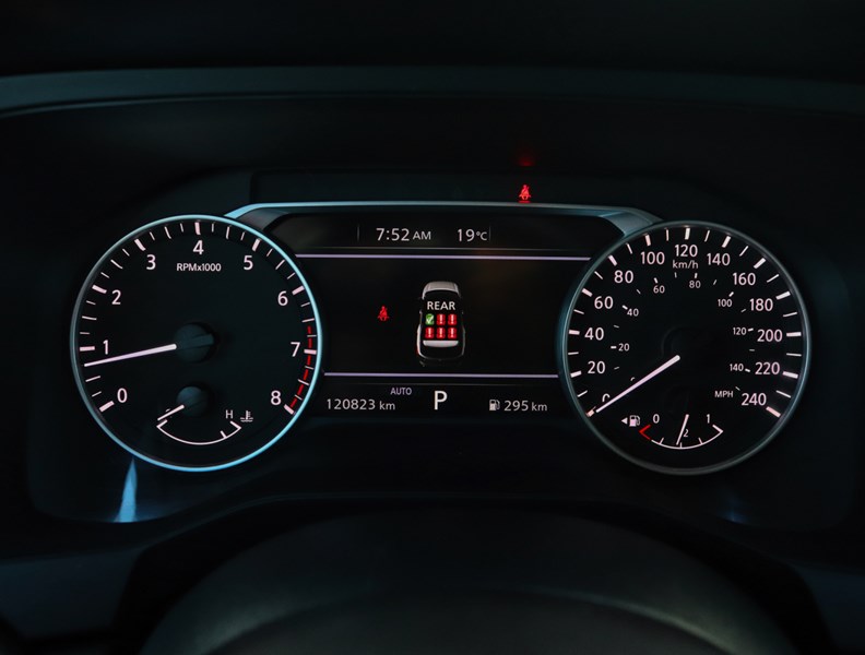 2024 Nissan Pathfinder S 4WD