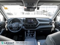 2022 Toyota Highlander Hybrid Hybrid XLE AWD