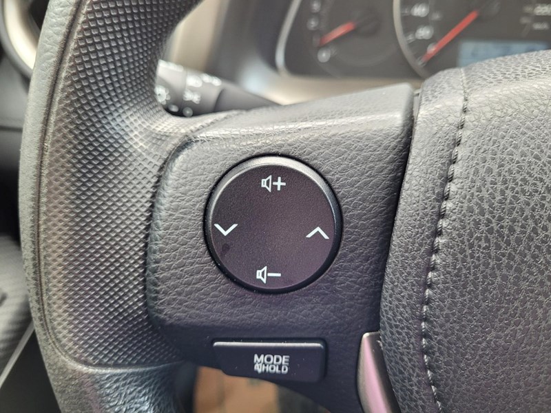 2015 Toyota RAV4 AWD 4dr LE