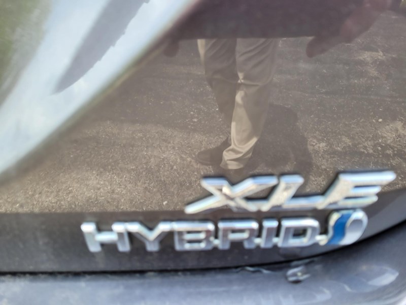 2020 Toyota Camry Hybrid Hybrid XLE Auto