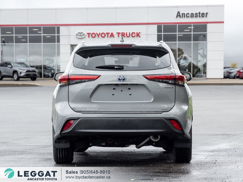2022 Toyota Highlander Hybrid Hybrid XLE AWD