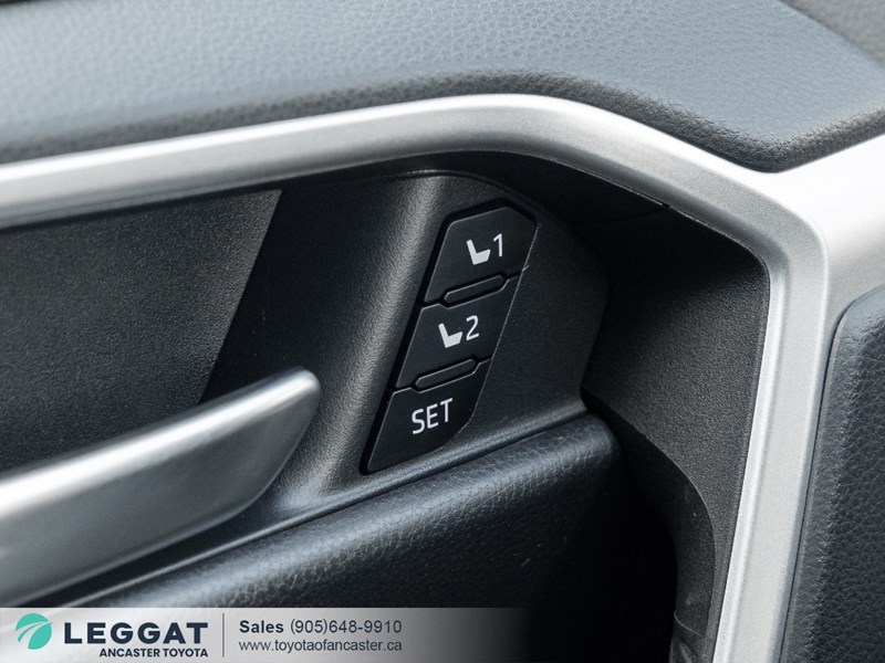 2023 Toyota RAV4 Hybrid Hybrid XLE PREMIUM AWD