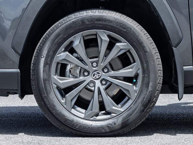 2023 Toyota RAV4 Hybrid Hybrid XLE PREMIUM AWD