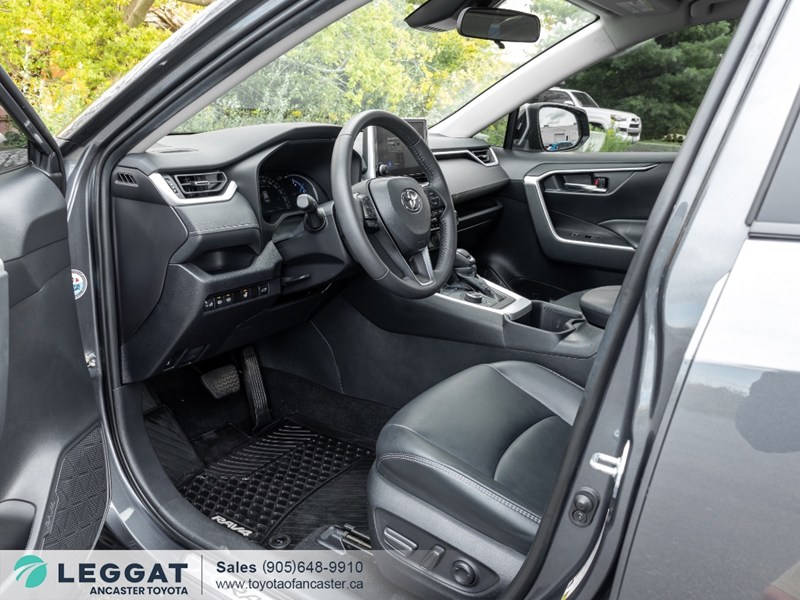 2024 Toyota RAV4 Hybrid Hybrid XLE PREMIUM AWD