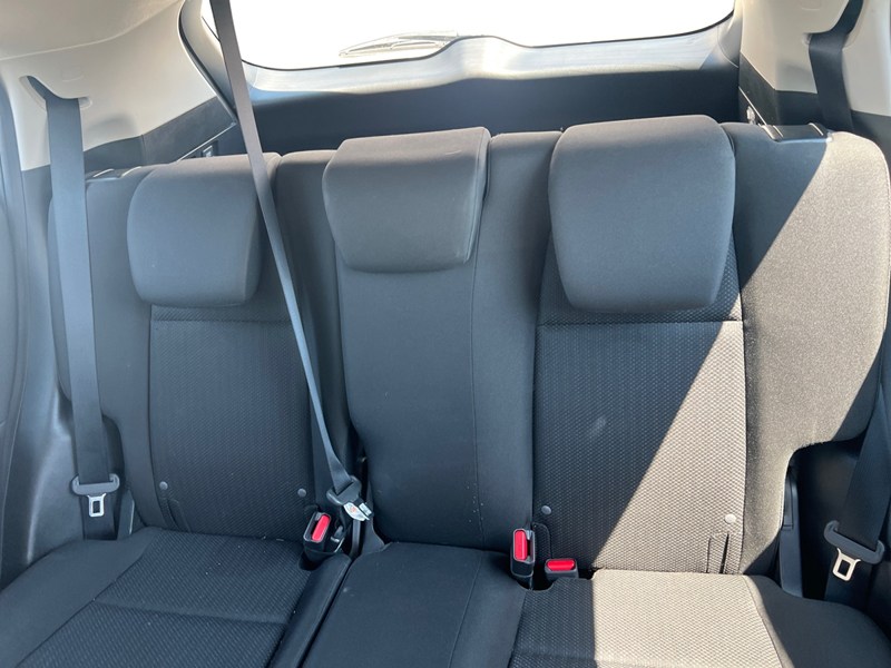 2017 Honda HR-V 4WD 4dr CVT LX |Fuel Efficient Reliability