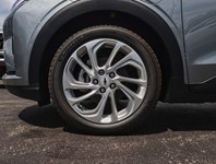 2027 Chevrolet Bolt FWD 4dr LT