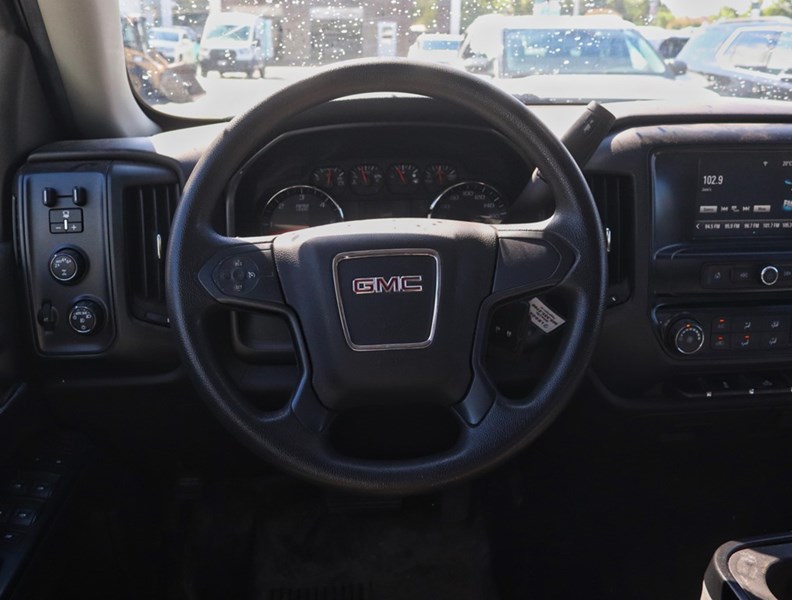 2018 GMC Sierra 1500 4WD Double Cab 143.5