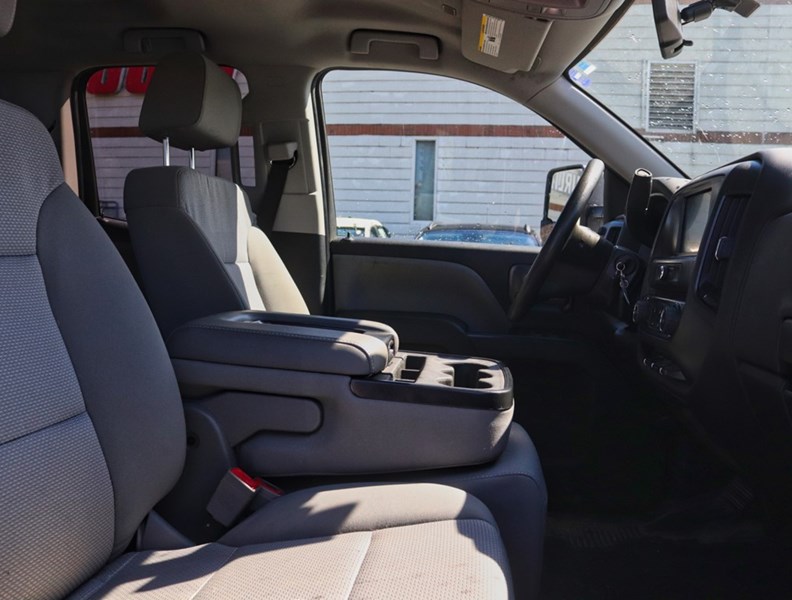 2018 GMC Sierra 1500 4WD Double Cab 143.5