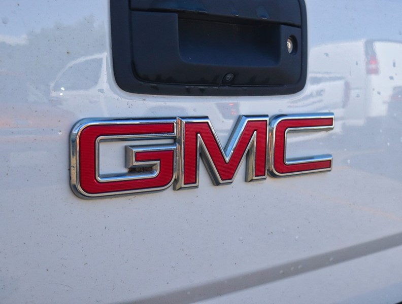 2018 GMC Sierra 1500 4WD Double Cab 143.5