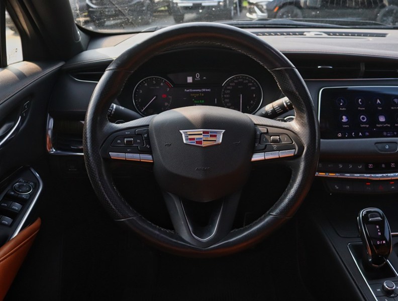 2021 Cadillac XT4 AWD 4dr Sport