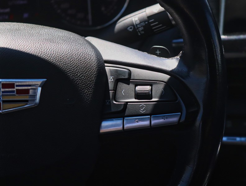 2022 Cadillac CT4 4dr Sdn Premium Luxury