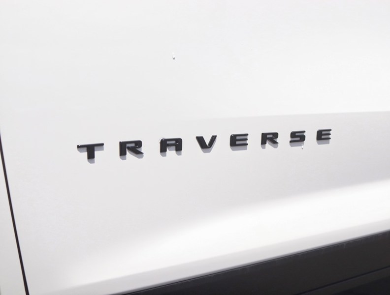 2026 Chevrolet Traverse AWD 4dr LT