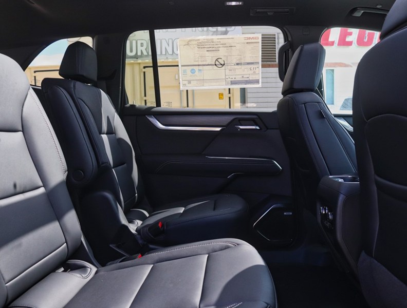 2026 GMC Acadia AWD 4dr Elevation