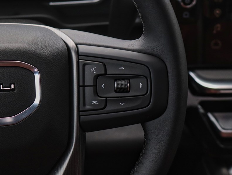 2026 GMC Sierra 3500HD 4WD Crew Cab 172