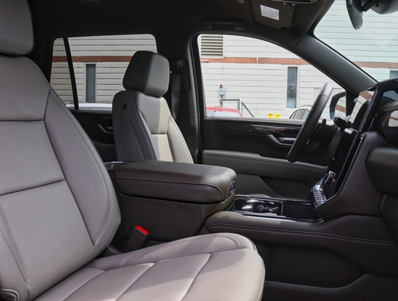 2026 GMC Yukon 4WD 4dr Elevation