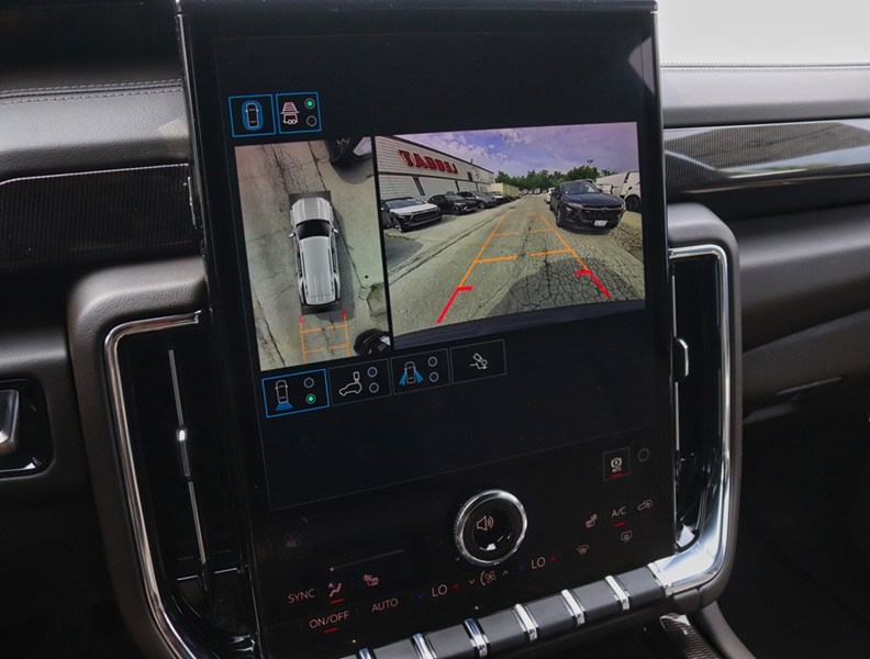 2026 GMC Yukon 4WD 4dr Elevation