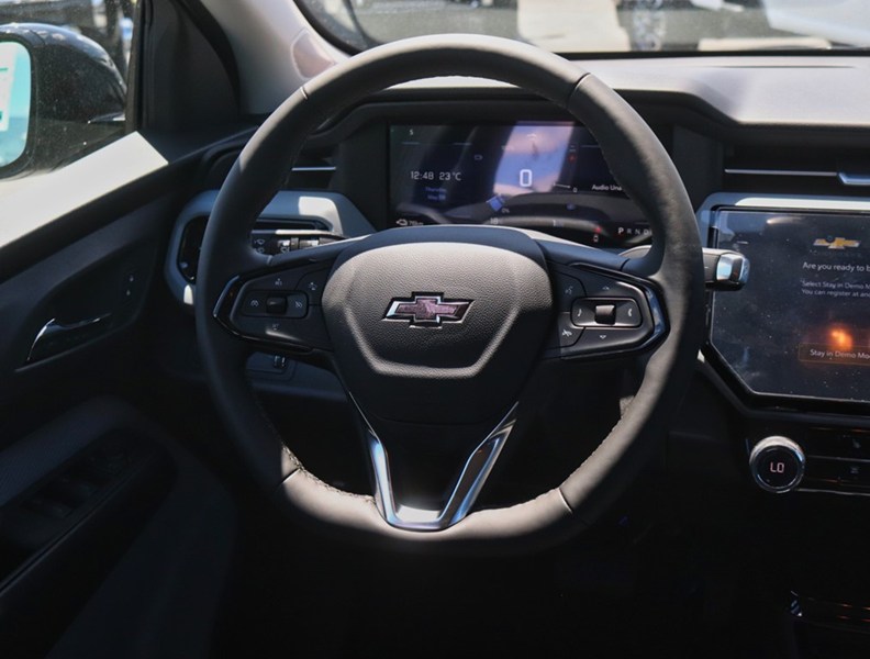 2027 Chevrolet Bolt FWD 4dr LT