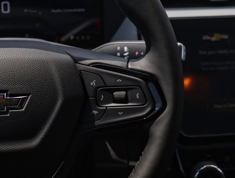 2027 Chevrolet Bolt FWD 4dr LT