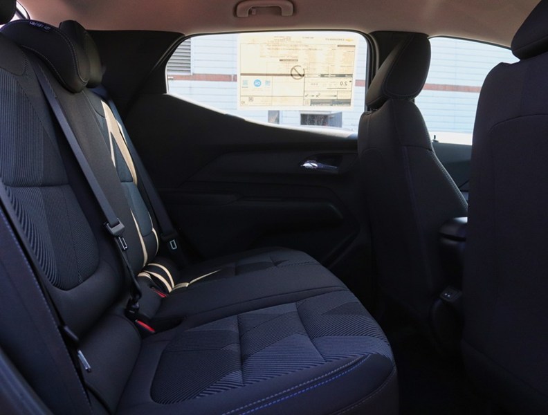 2027 Chevrolet Bolt FWD 4dr LT