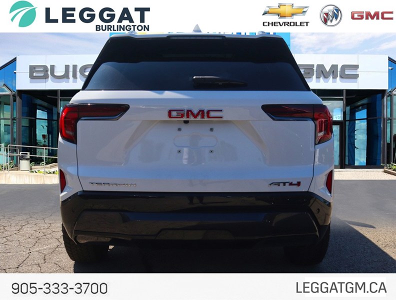 2027 GMC Terrain AWD 4dr AT4