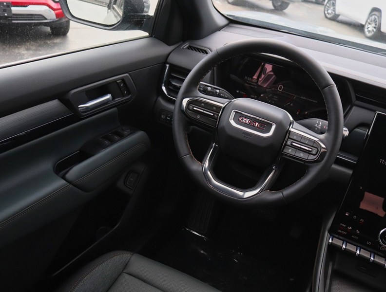 2027 GMC Terrain AWD 4dr AT4