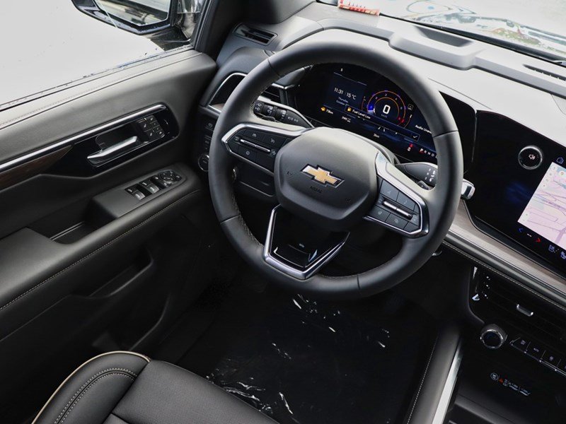 2026 Chevrolet Suburban 4WD 4dr Premier