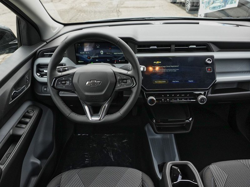 2027 Chevrolet Bolt FWD 4dr LT