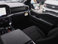 2026 Ford F-150 XLT | 4X4 | 2.7L | 302A | BLK PKG