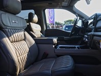 2026 Ford F-350 Platinum 4WD Crew Cab 8' Box