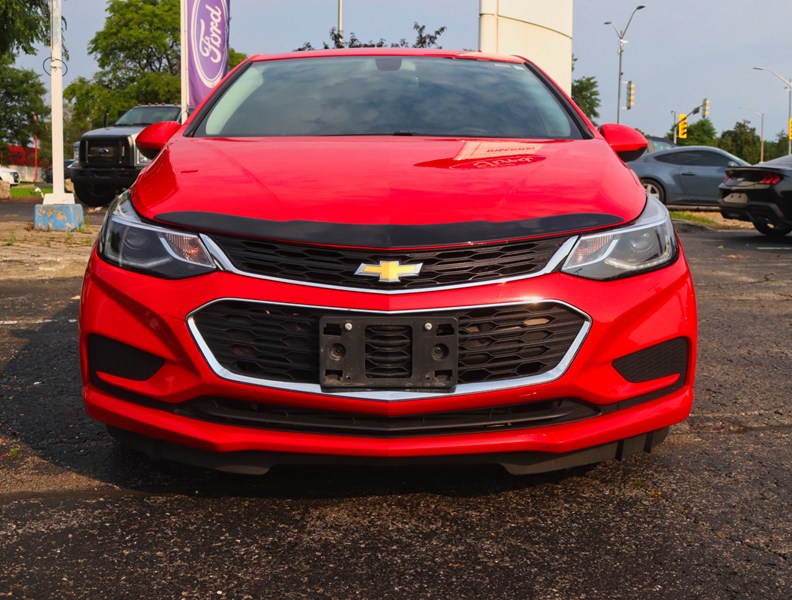 2018 Chevrolet Cruze LT | 1.4L | ROOF | TECH PKG | CONV PKG