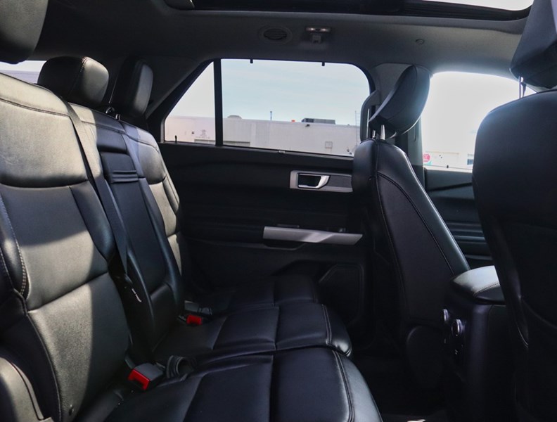 2021 Ford Explorer Limited | 4WD | HYBRID | NAV | ROOF | TOW | 360