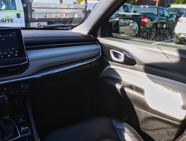 2023 Jeep Compass Limited | 4x4 | 2.0L | ROOF | PREM SOUND | HTD STR