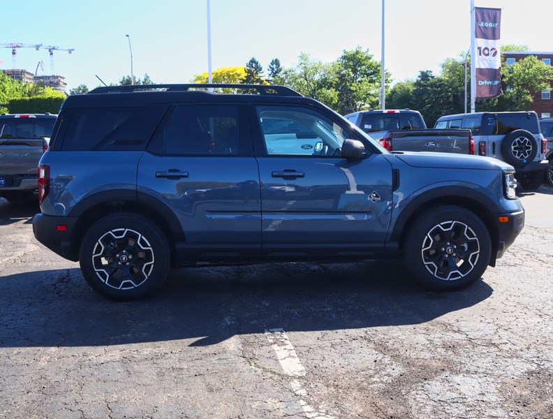 2025 Ford Bronco Sport Outer Banks |  4X4 | 1.5L | TECH PKG
