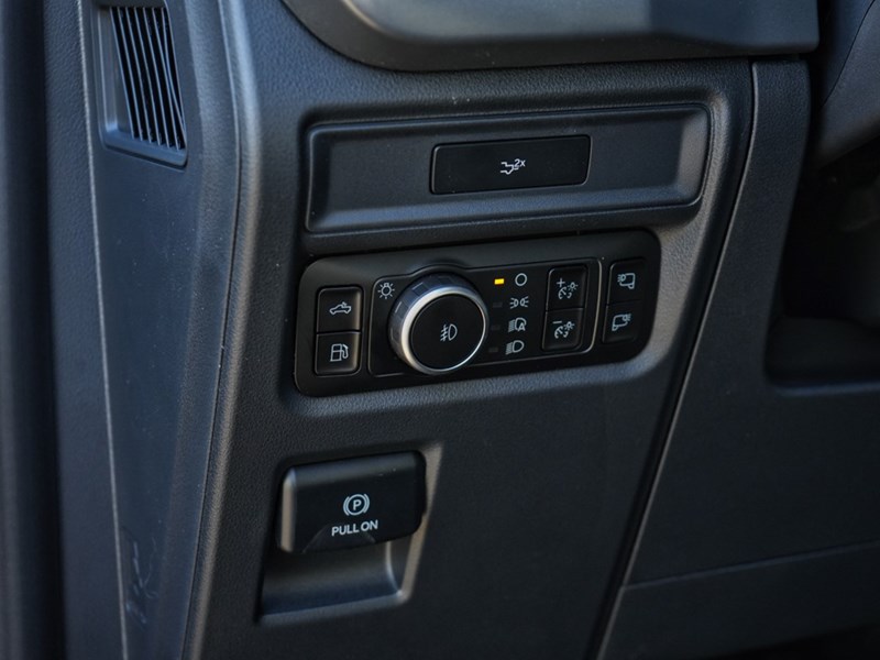2026 Ford F-150 XLT | 4X4 | HYBRID | 302A | BLK PK | FX4 | BED UTL
