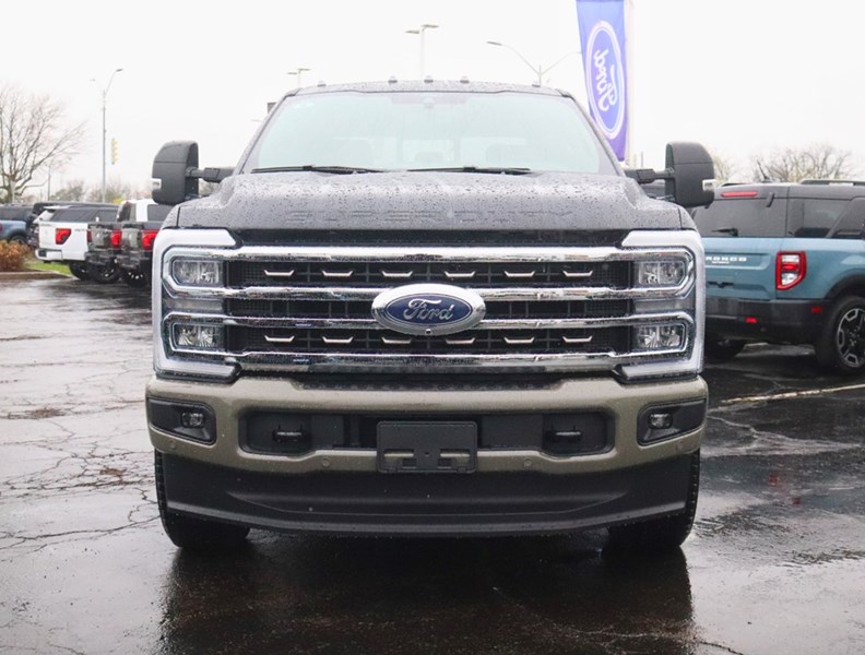 2026 Ford F-250 King Ranch | 4X4 | 6.7L | ROOF | FX4 | MAX RECLINE