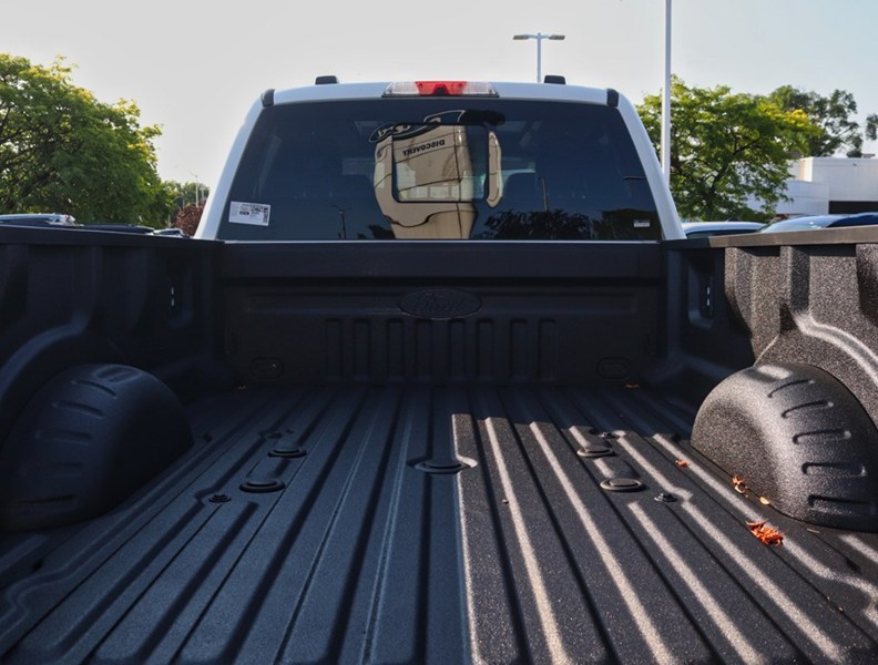 2026 Ford F-350 Platinum 4WD Crew Cab 8' Box