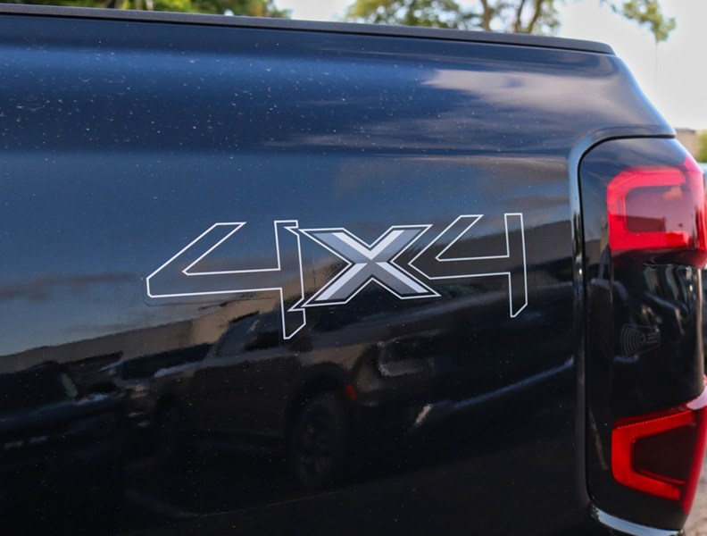 2026 Ford Ranger LARIAT | 4X4 | 2.3L | 500A | BLK PK | TOW PKG