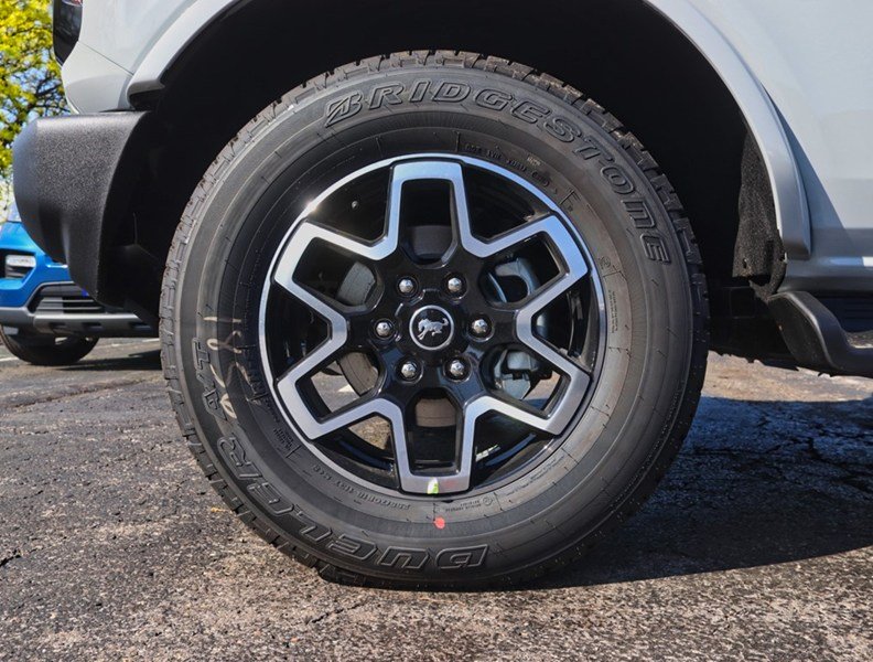 2026 Ford Bronco Outer Banks | 4X4 | 2.3L | LUX PKG | HARD TOP