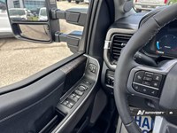 2026 Ford F-350 LARIAT 4WD Crew Cab 6.75' Box