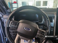 2022 Ford F-150 Lightning LARIAT 4WD SuperCrew 5.5' Box