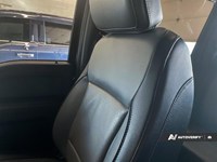 2022 Ford F-150 Lightning LARIAT 4WD SuperCrew 5.5' Box