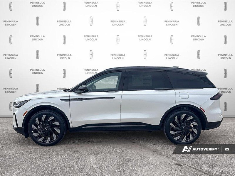 2026 Lincoln Nautilus Reserve AWD