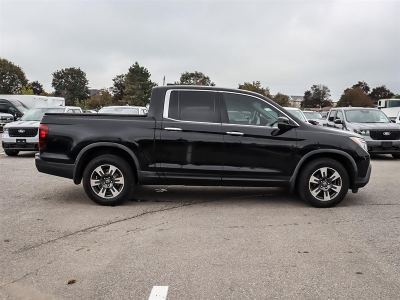 2017 Honda Ridgeline 4WD Crew Cab Touring