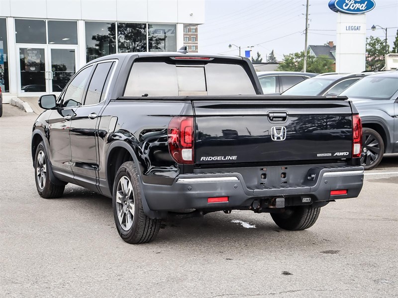 2017 Honda Ridgeline 4WD Crew Cab Touring