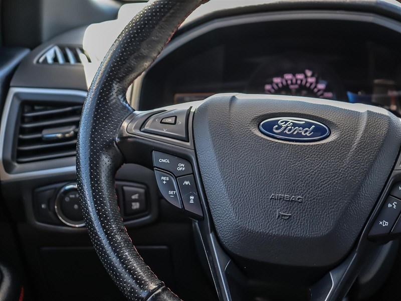 2022 Ford Edge ST Line AWD