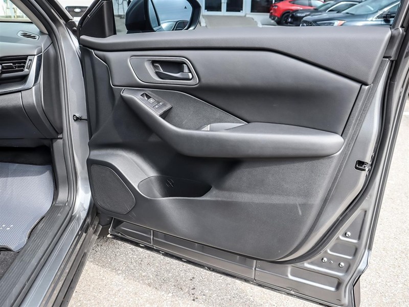 2024 Nissan Rogue AWD S