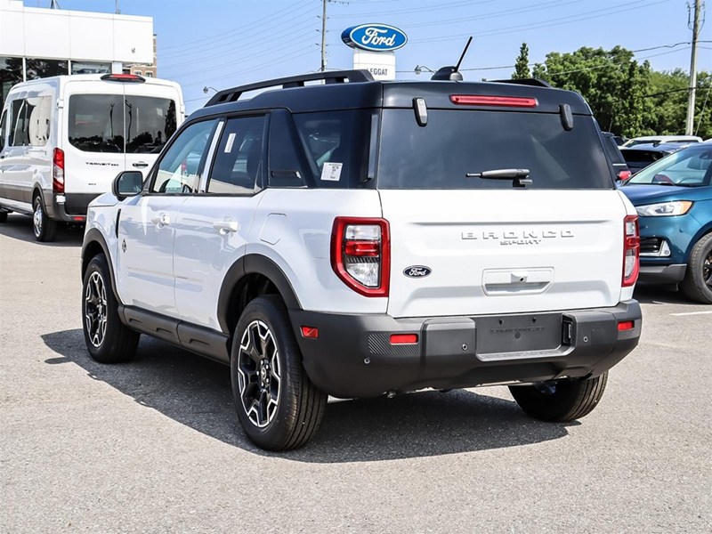 2026 Ford Bronco Sport Outer Banks 4x4