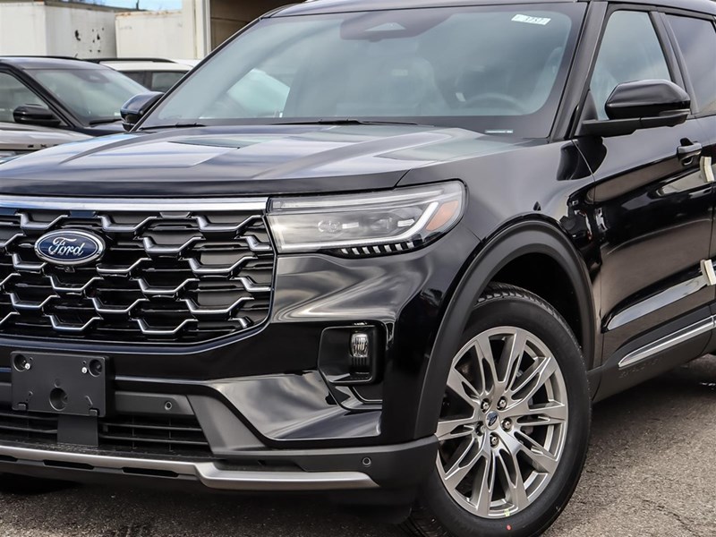 2026 Ford Explorer Platinum 4WD